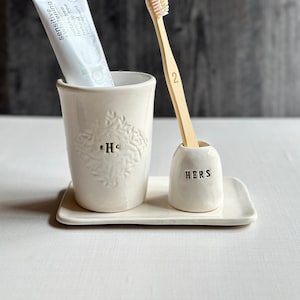 Toothbrush holder tray cup set Handmade ceramic personalized ceramic bathroom toothbrush accessory custom space saver toothbrush holder set