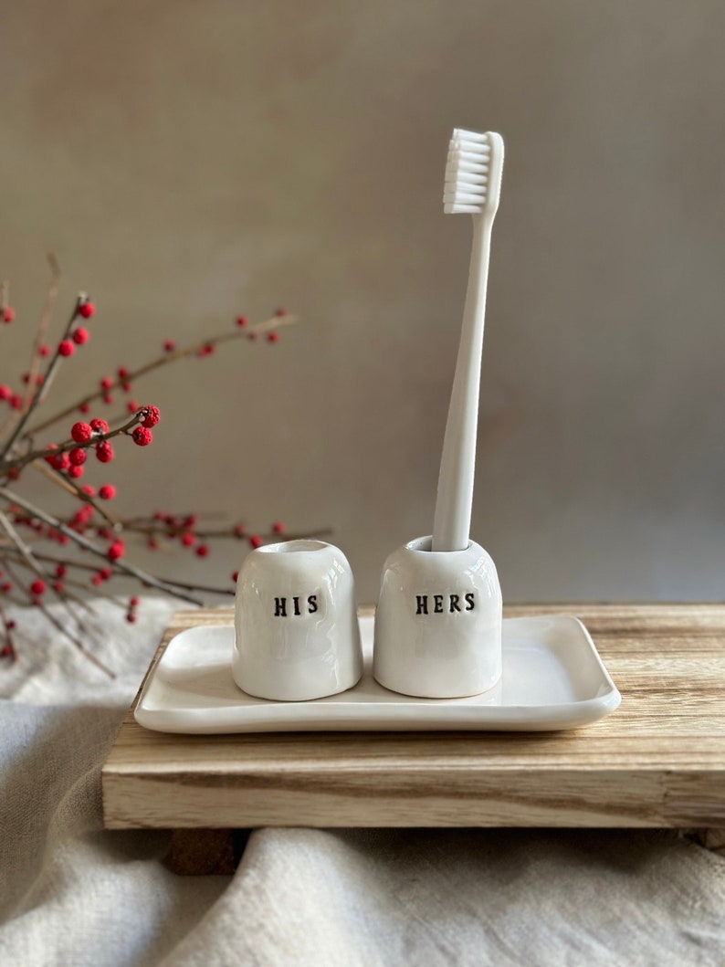 Handmade ceramic bathroom accessory custom individual handmade Toothbrush holder personalized ceramic bathroom decor space-saving gift