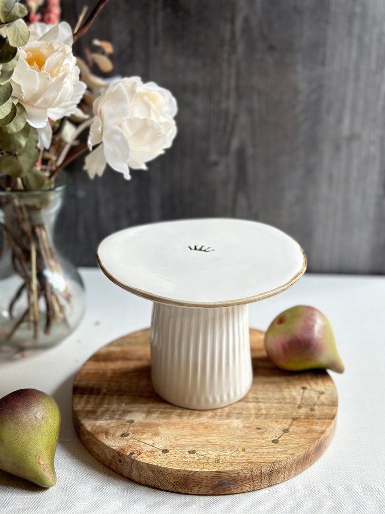 Mini pedestal cake stand with crown engraving mini-cake pedestal plate gift for her coffeetime handmade ceramic queen lover cupcake stand image 9