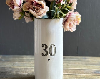 Personalized wedding anniversary vase custom number ceramic birthday flower vase custom engraved canister personalized anniversary gift