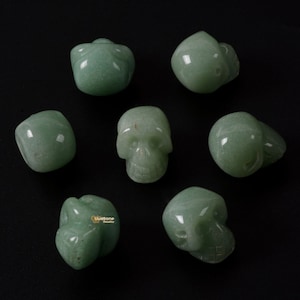 Side drilled 16mm carved green aventurine skull gemstone loose beads