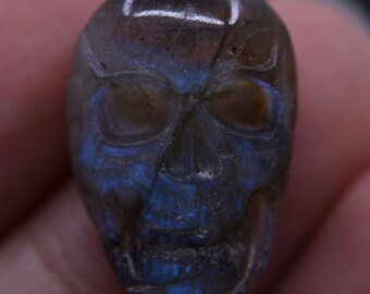 U3546 22mm Blue labradorite carved skull flatback cab cabochon