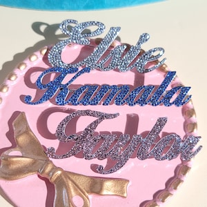 Perosnalised Name Brooch Pins,Blue Pink Purple Red Diamond Custom Script Letters Lapel Pin,Custom Name Badges Pin for Sorority/Group Members