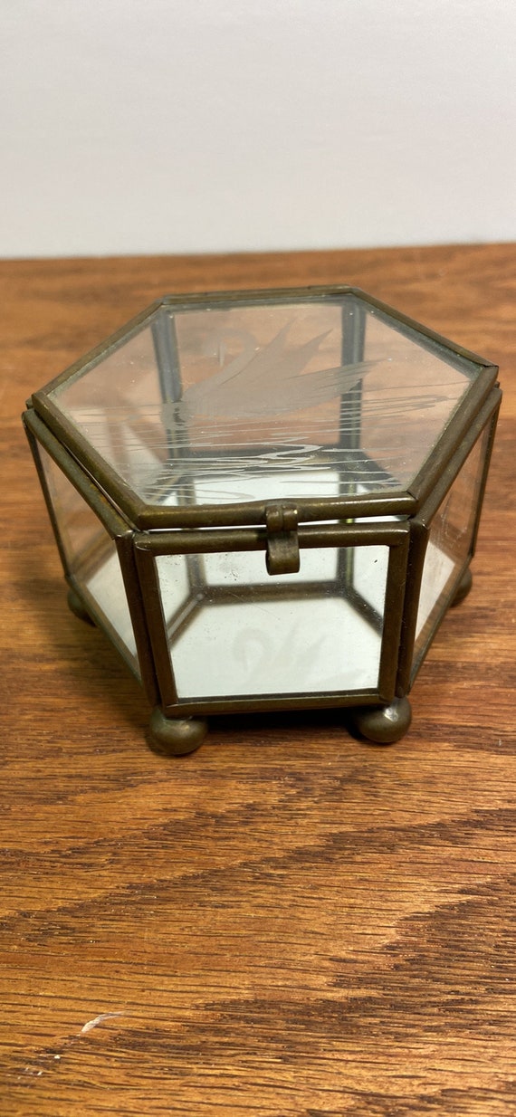 Vintage Trinket Box - Brass and Glass Display Box… - image 10