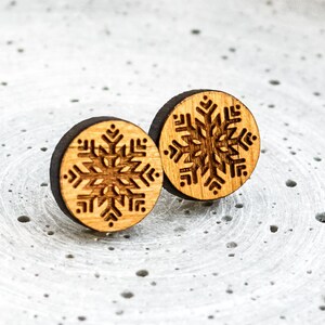 Snowflake Stud Earrings Wood - Snow - Winter - Flake - Snow - Wood