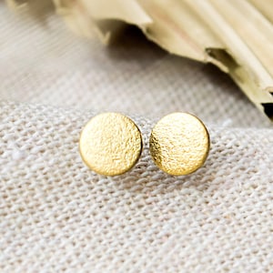 Matte Kreis Ohrstecker 0,7 cm - Coin - Kreis - Goldfarben - Münze