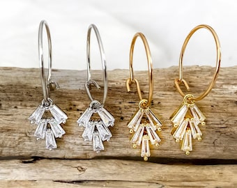Hoop earrings with crystal pendants - light earrings - elegant - glitter - glamour