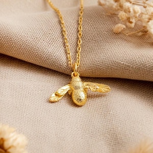 BESTSELLER - Busy bee - Bienen Kette - Goldfarben / Silberfarben - Geschenk - Statement - 925er - Tier - Botschaft - Muttertag