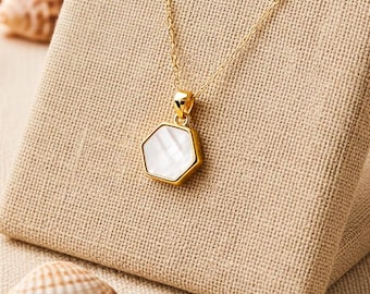 Hexagon mother-of-pearl necklace - shell white gold / silver