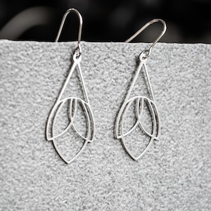 Earrings - Geometric - Silver colored - Filigree - Earrings - Stainless steel