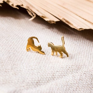 Cat stud earrings - stainless steel - gift - cat - pet - animal