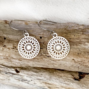 Filigree earrings - silver-colored Bohemian - Mandala - earrings