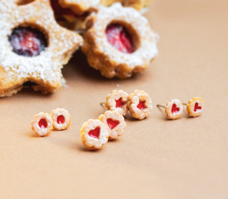 Jam biscuit earrings Miniature Food image 4