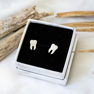 Tooth Stud Earrings Gold Tone image 3