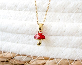 Fly Agaric Necklace - Gold Color - Mushroom - Autumn