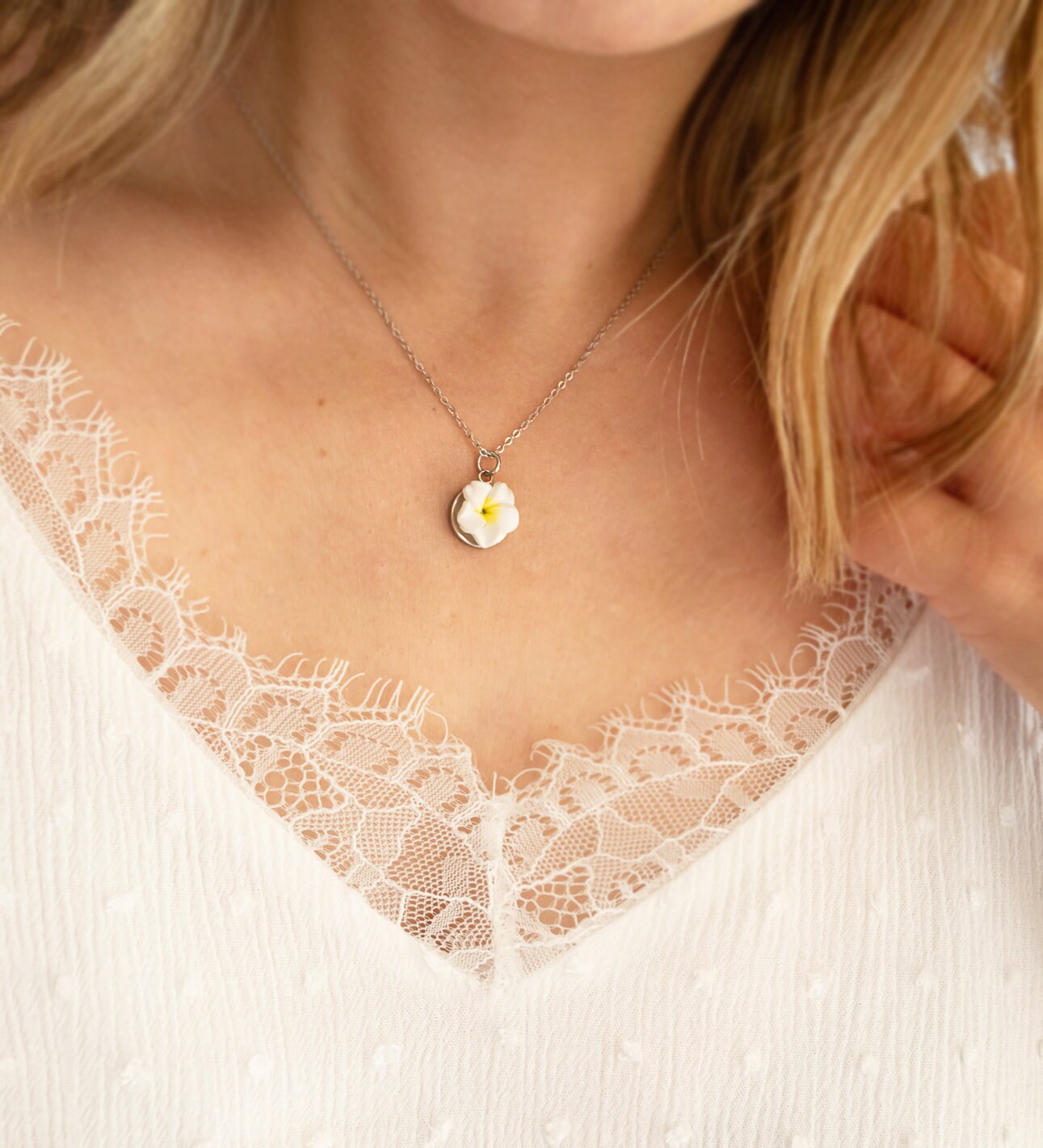 Bloemetjes Ketting Stainless Steel? Bestel nú online - KAYA Sieraden