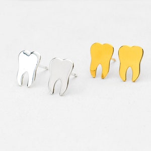 Tooth Stud Earrings Gold Tone image 4