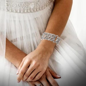 Elegant Antique Art Deco Bracelet with Safety Chain - Unique Jewelry Piece