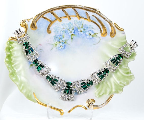 Restored Vintage crystal necklace with Emerald crystal baguette and marquise accents