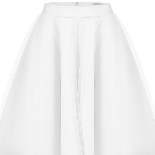 Wonderful tulle skirt in natural white