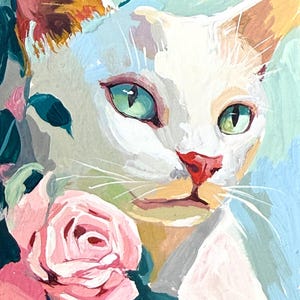 Retrato de gato original ACEO blanco en un jardín de rosas, caprichoso retrato de gato en gouache hecho a mano, arte en miniatura OOAK, pequeño retrato de mascota, mini pintura hecha a mano