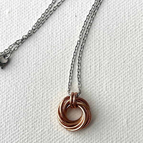 Pure Bronze Eight Ring Pendant Necklace for 8th Wedding Anniversary Gift Idea, 8 Circle Linked Rings Entwined, Interlocking Bronze Jewellery