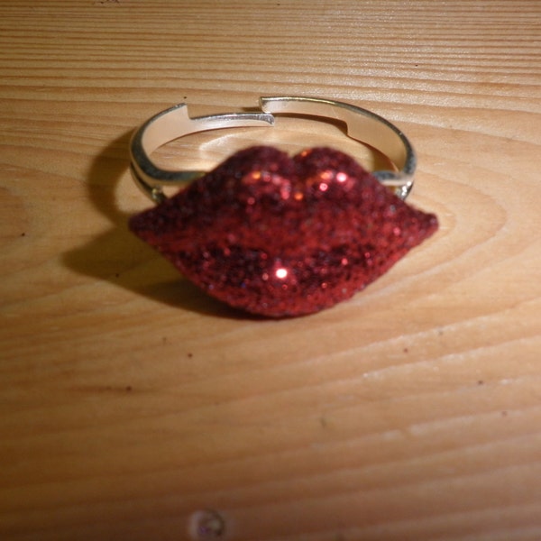 Bague pour les lèvres rouge à paillettes scintillantes/anniversaire, Saint-Valentin, cadeau de Noël, cadeau de Noël/Charme/Nouveauté/Beauté/Disco/Funky/Amusant