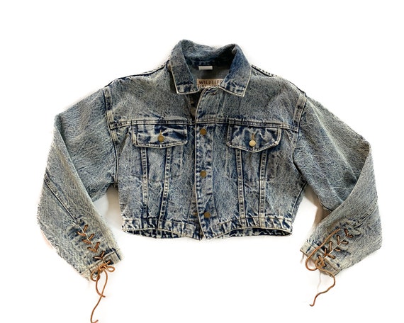80s jean jacket outfit