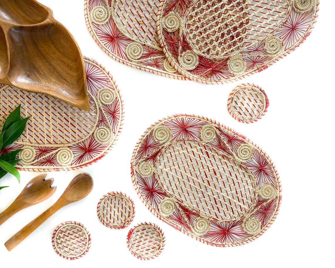 Vintage Placemats Set of Four Woven Table Mats and Coasters Etsy