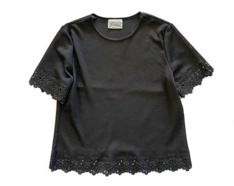 Vintage Blouse | Medium Black Top | Short Sleeve Scalloped Blouse | 80s, 90s Fashion