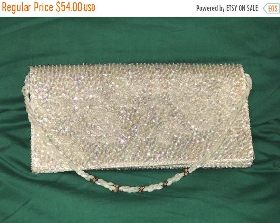 SALE Stunning vintage white sequin beaded evening… - image 1