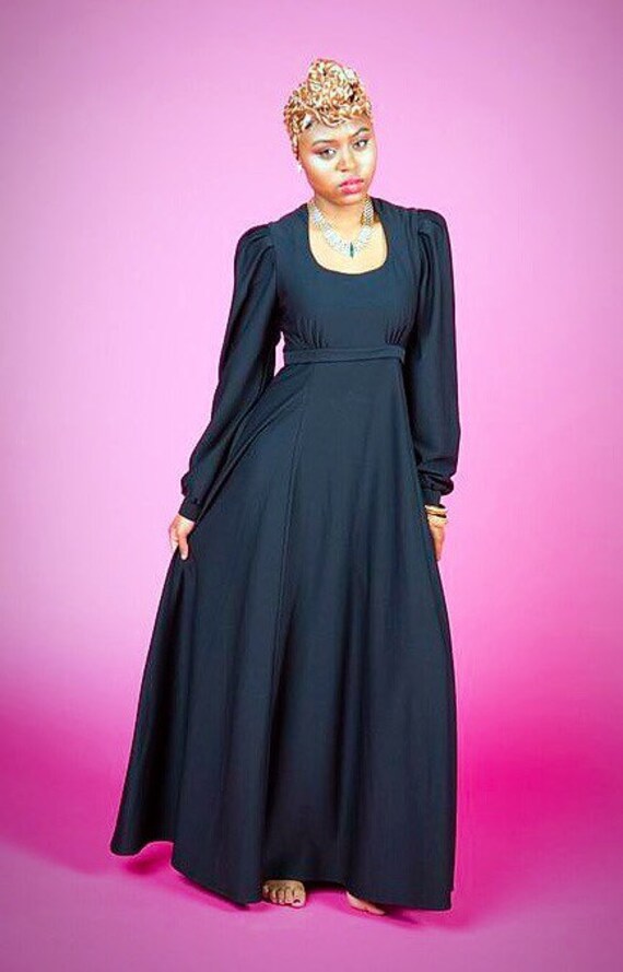 SALE Vintage Black Longsleeve Empire Waist Gown - image 4