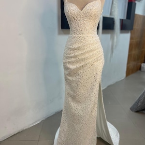 Simple Ivory Sweet Heart Neckline Bridal Gown, Deep Slit Wedding Dress, Elegant Bride Dress, Engagement Dress, After Wedding Party Dress,