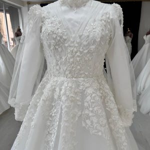 Luxury Muslim Wedding Dress, Elegant Bridal Dress, Hijab 3D Lace Wedding Dress, Floral Bridal Gown, Islamic Bridal Dress Long Sleeve Wedding