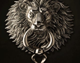 Aldrava de porta grande de leão de bronze com anel de esfera e alto polimento niquelado