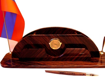 schönes bürodesign obsidian büro schreibtisch veranstalter von hand gefertigt aus naturstein mit uhr flagge land und stift schönes bürodesignelement büroschreibtischorganisator hergestellt natürlichen schönes bürodesign obsidian büro schreibtisch veranstalter von hand gefertigt aus naturstein mit uhr flagge land und stift schönes bürodesignelement büroschreibtischorganisator hergestellt natürlichen
