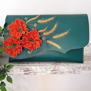 Sac de fleurs orange, sac floral, pochette verte, pochette unique, pochette peinte, sac en cuir floral, pochette inhabituelle, anniversaire en cuir, cadeau pour elle