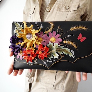 Colorful Bag with flowers,Artisanal purse, Mexican Floral Bag. Handmade Floral Bag, Hand painted Bag, Colorful Mexican Bag, Floral Purse