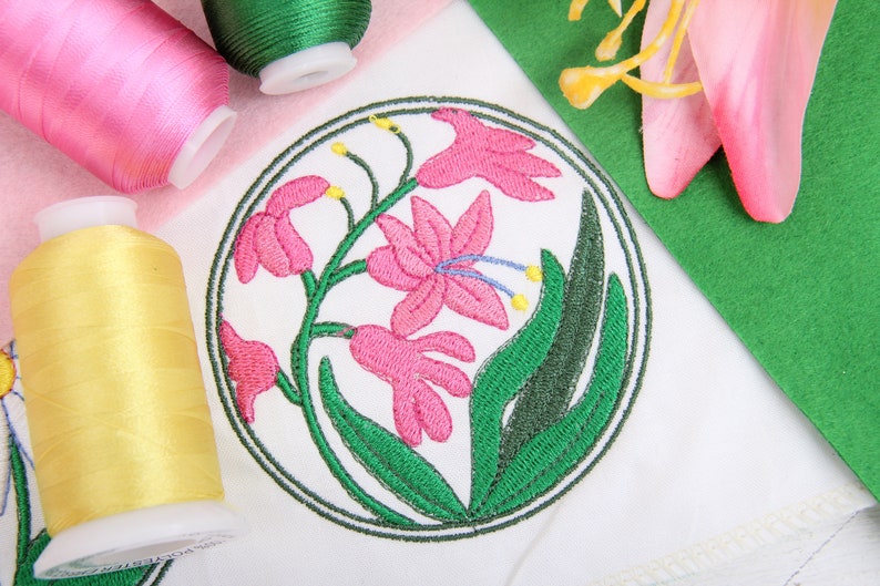 a close up of a piece of cloth with a flower on it