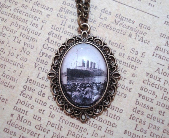 Titanic necklace original price Clearance