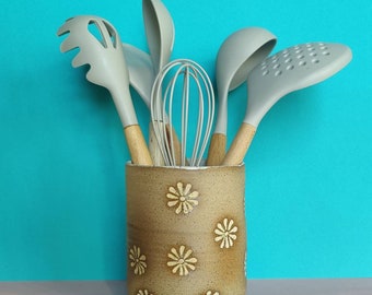 Handmade Ceramic Kitchen Utensil Holder in Daisy Stamp