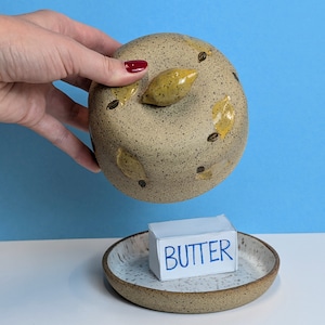 Handmade Ceramic Round Butter Dish in Lemon