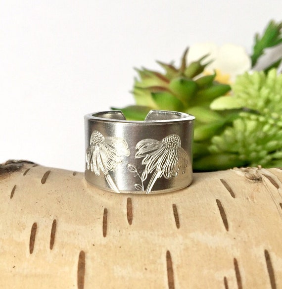 Two Flower Wide Wrap Ring Two Flower Wide Wrap Ring