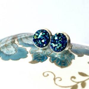 PEACOCK BLUE Druzy Studs, Druzy Earrings, Dainty Earrings, Simple Studs, Everyday Earrings, Sparkly Earrings, 8mm Studs, Bridesmaid Earrings