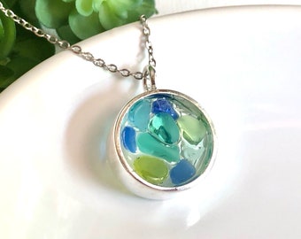 Blue and Green SEA GLASS Necklace, Sea Glass Jewelry, Beach Necklace, Porthole Necklace, Sea Glass Lover, Nature Jewelry, Gift for Her