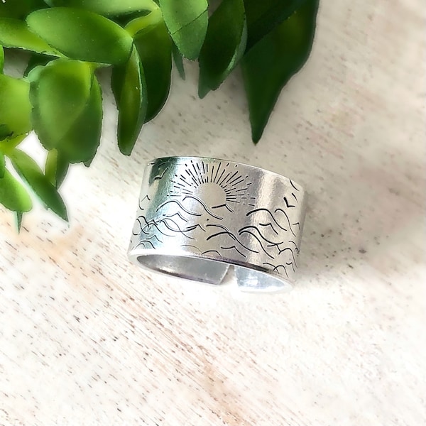 SUNSET Ring, SUNRISE Ring, Sunshine Ring, Wave Ring, Hand stamped Ring, Beach Jewelry, Ocean Ring, Nature Ring Jewelry, Nature Lover