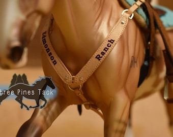Trophy Breastcollar for Traditional Model Horses (1:9 scale)