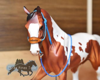 Trophy Bronc Noseband Rope Halter for Traditional Model Horses (1:9 scale)