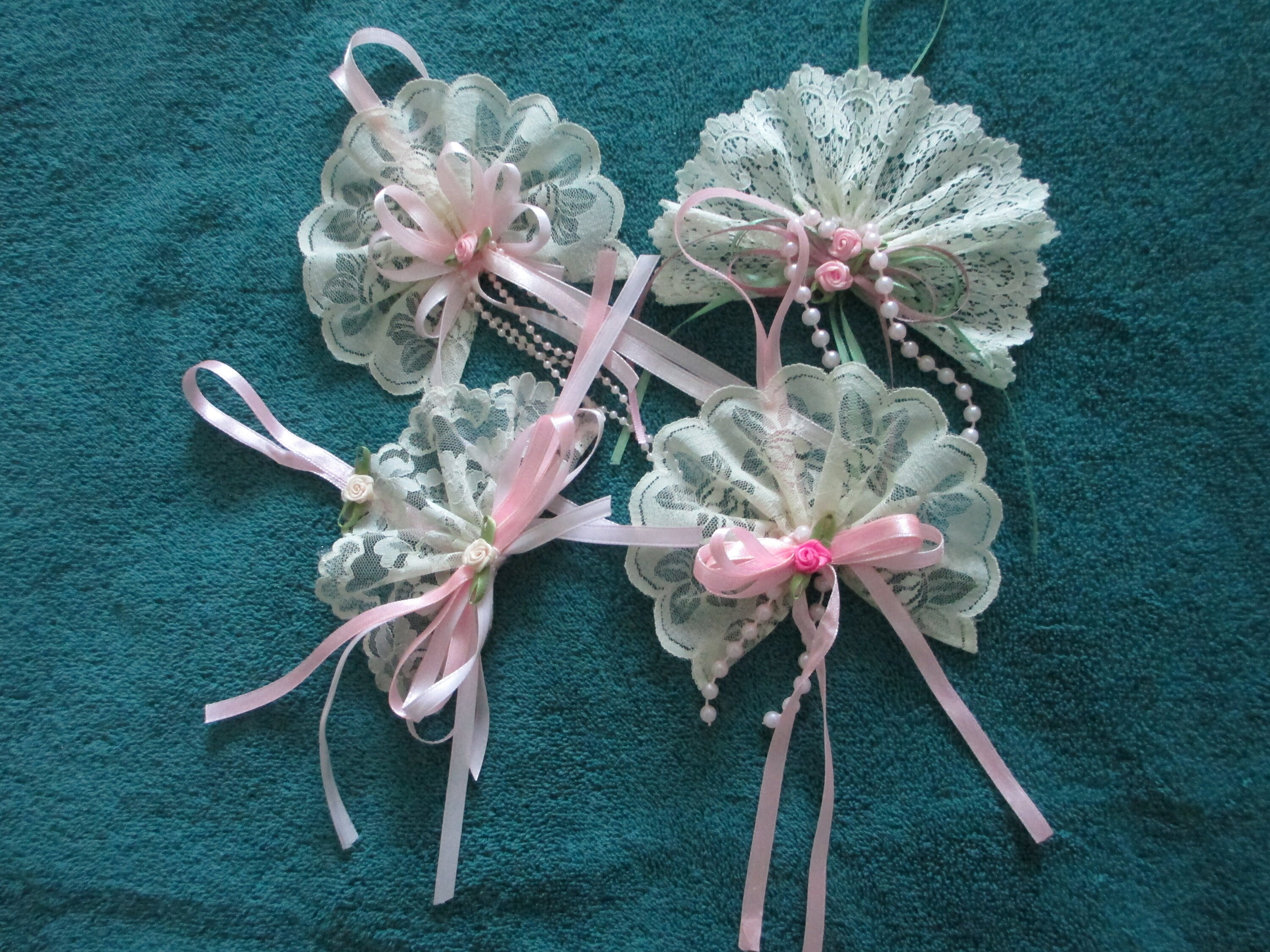 Magic Ribbons Fan 4 Lace Victorian Fans With Ribbons , Pearls , Rose Buds Valentines Day ...