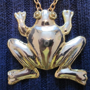 Large gold tone frog  brooch or pendant
